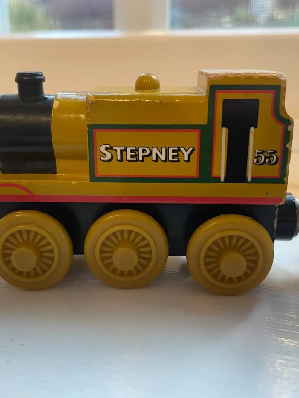 LOT of SIX hard-to-find Thomas Wooden Trains